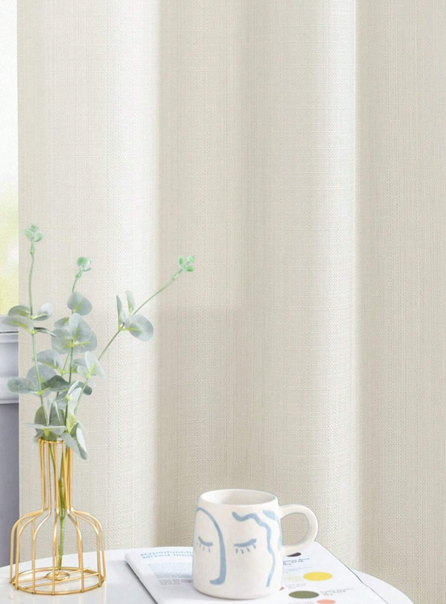 Skir gardin – linnekänsla Ljusgråvit